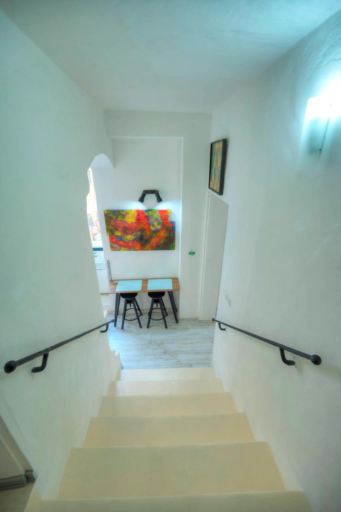 Charming 3 Storey Apartment In Valletta Centre, Ngri1-1 Экстерьер фото