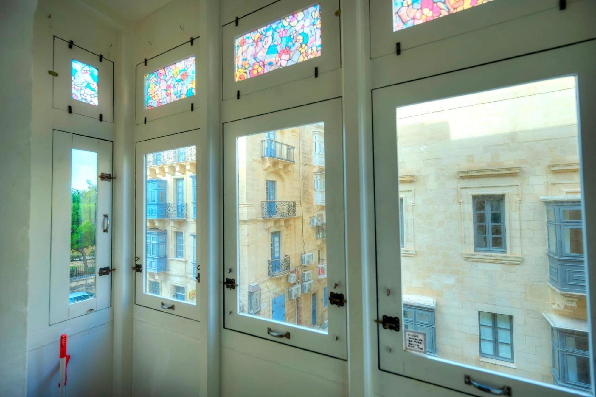 Charming 3 Storey Apartment In Valletta Centre, Ngri1-1 Экстерьер фото